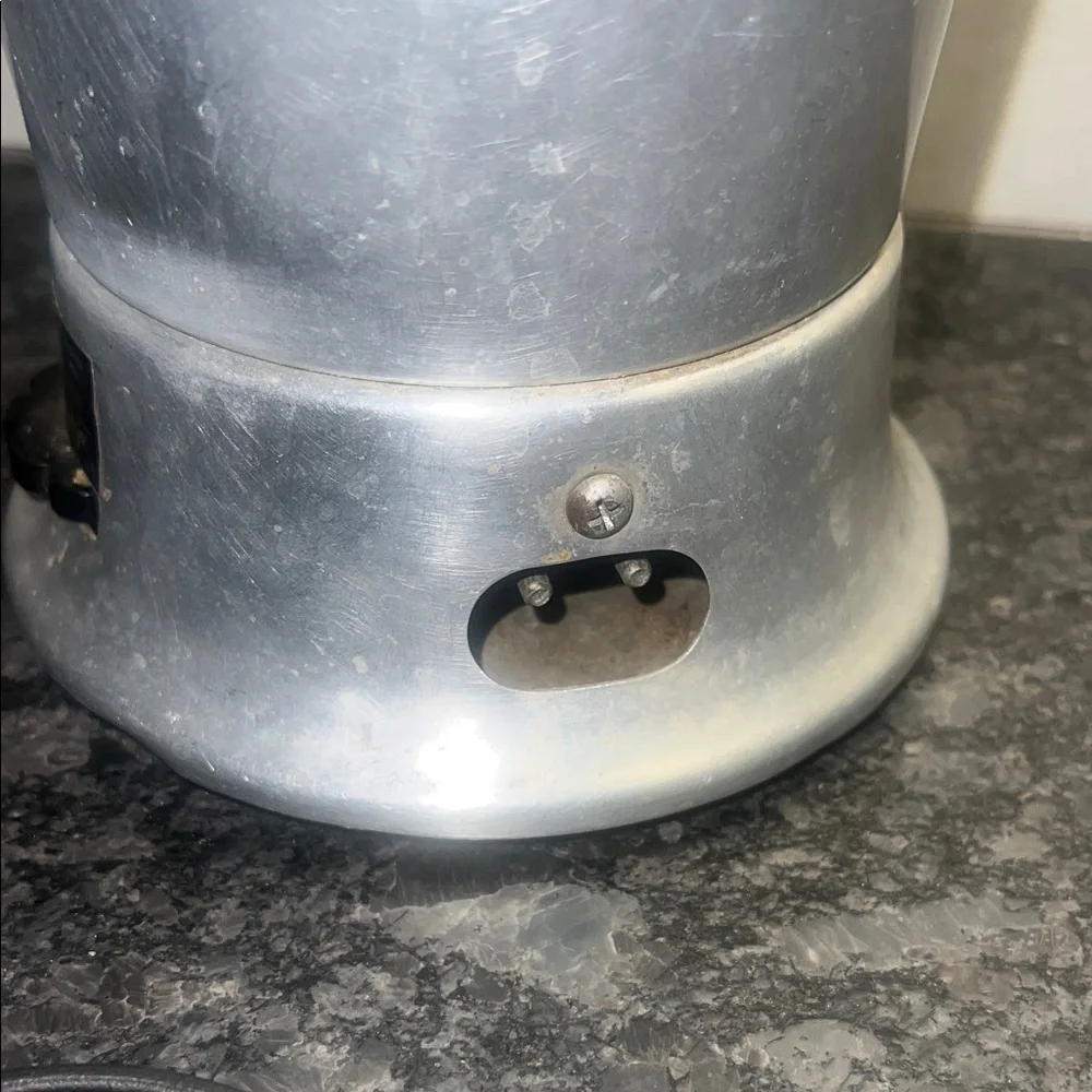 Westinghouse Super-Matic 12 tall coffee pot. This is a RARE FIND.